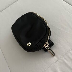 Lululemon Nano Belt Bag (Gld Hardware)